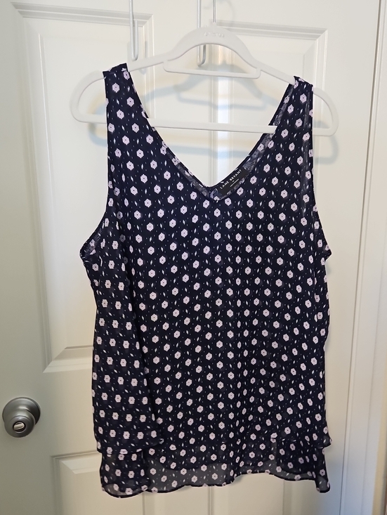 Lane Bryant Tops - Lane Bryant Navy Floral V-Neck Sleeveless Camisole